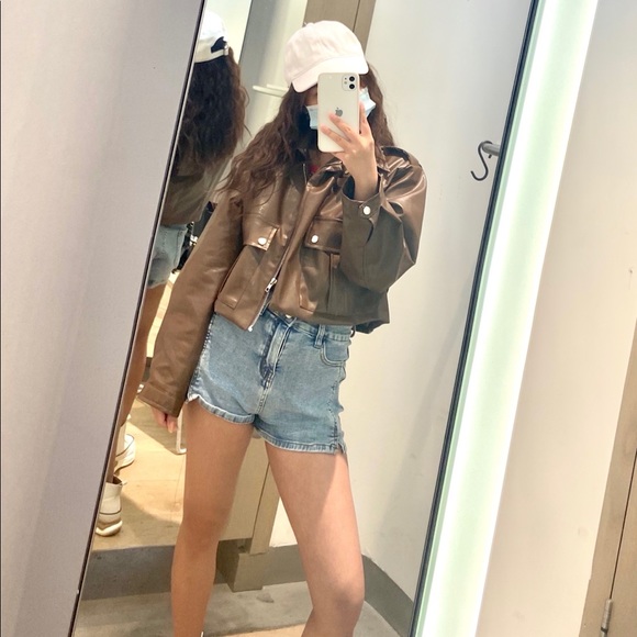 Jacket - Picture 3 of 3